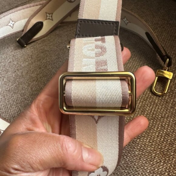 Louis Vuitton Jacquard Strap - Picture 3 of 9